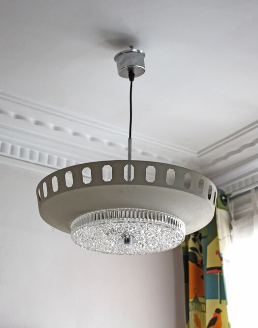 Vintage art deco pendant lamp