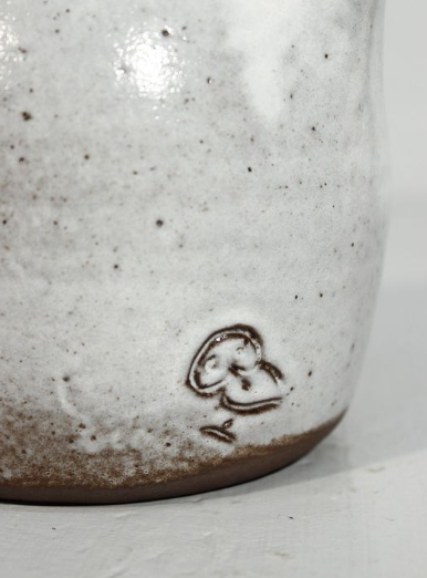 Pichet grès vintage Jeanne et Norbert Pierlot à Ratilly