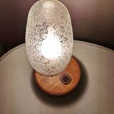 Lampe de table en bois avec capuchon en verre années 80