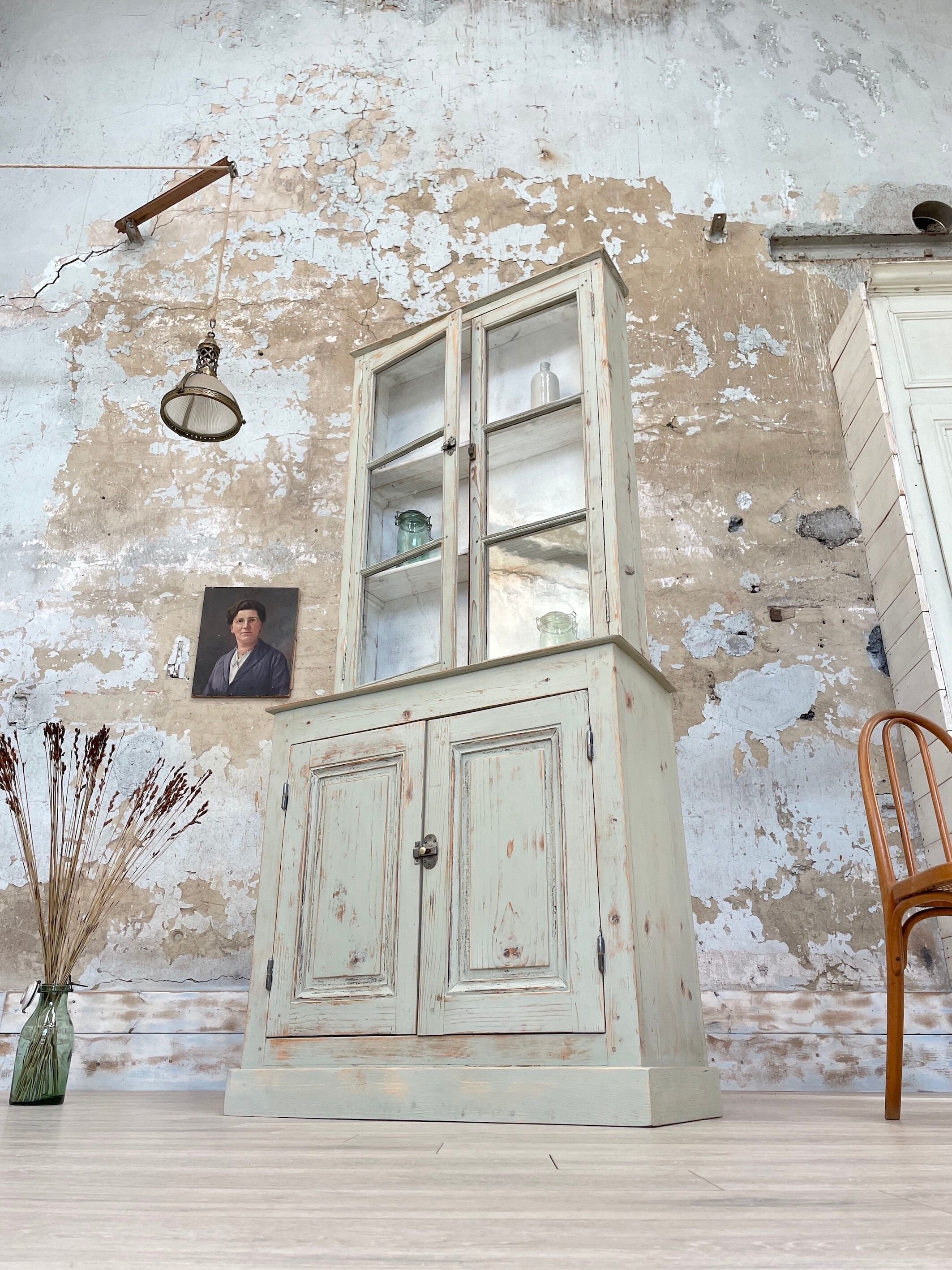 Two-body display cabinet, circa 1900