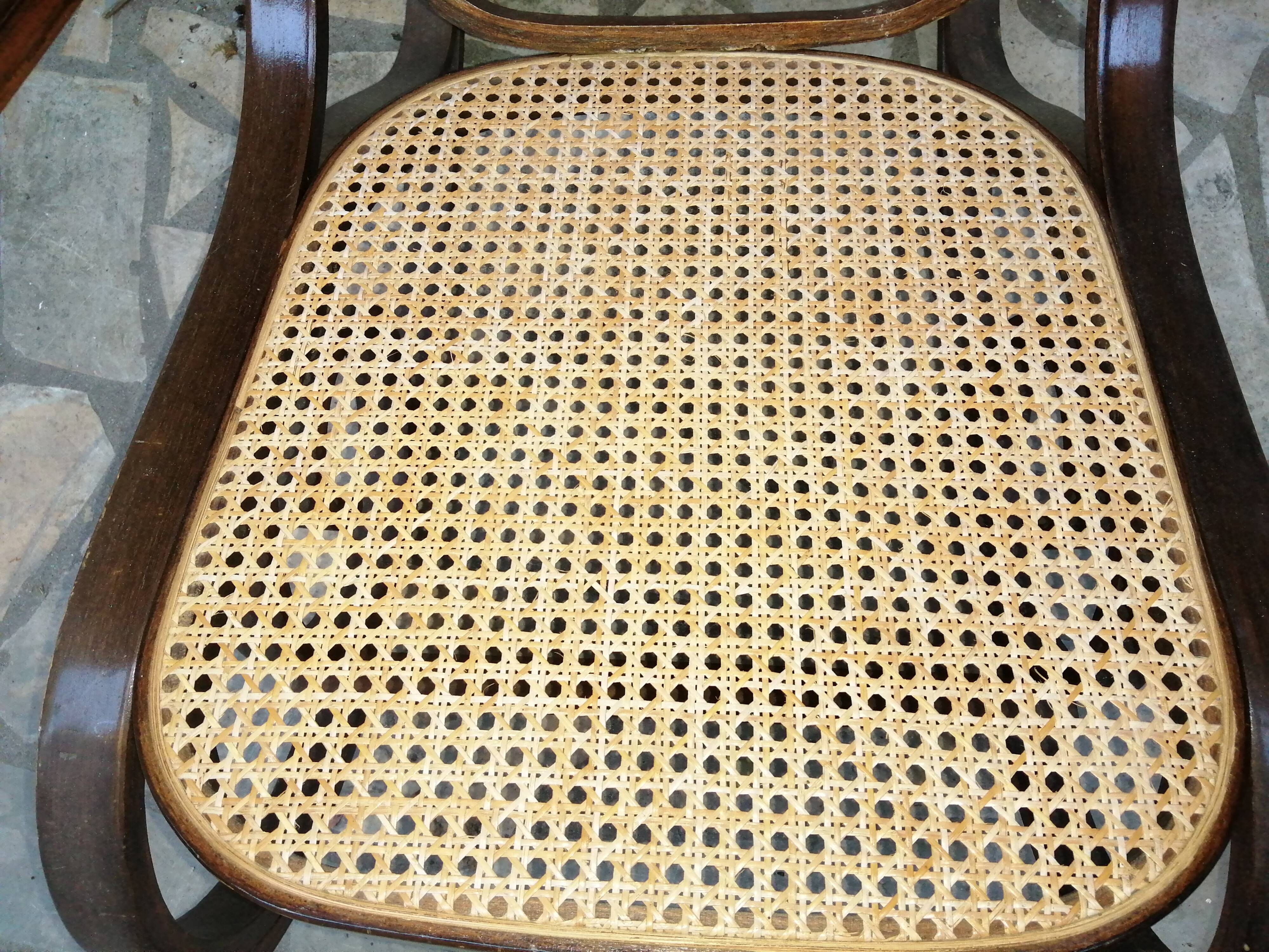 Vintage rocking chair bentwood chania