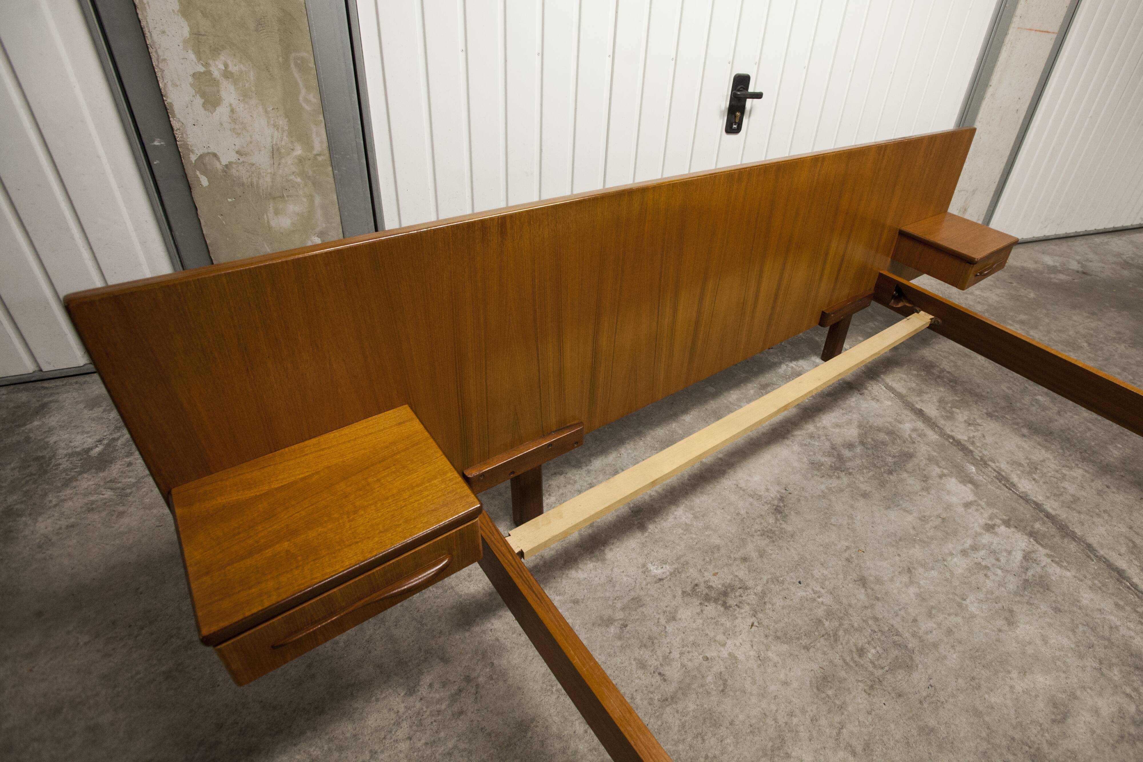 Scandinavian bed 1960 teak