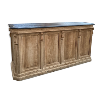 Oak counter
