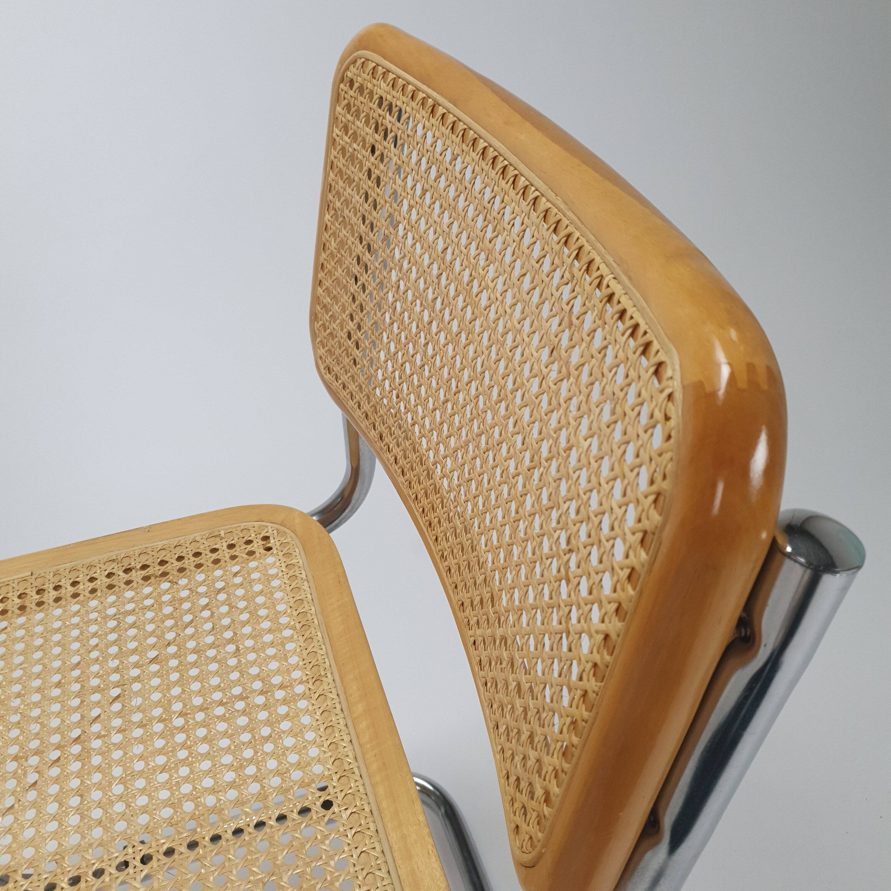 Set of 2 tubular frame and cane cantilever dining chairs Breuer, Italy, 1970s