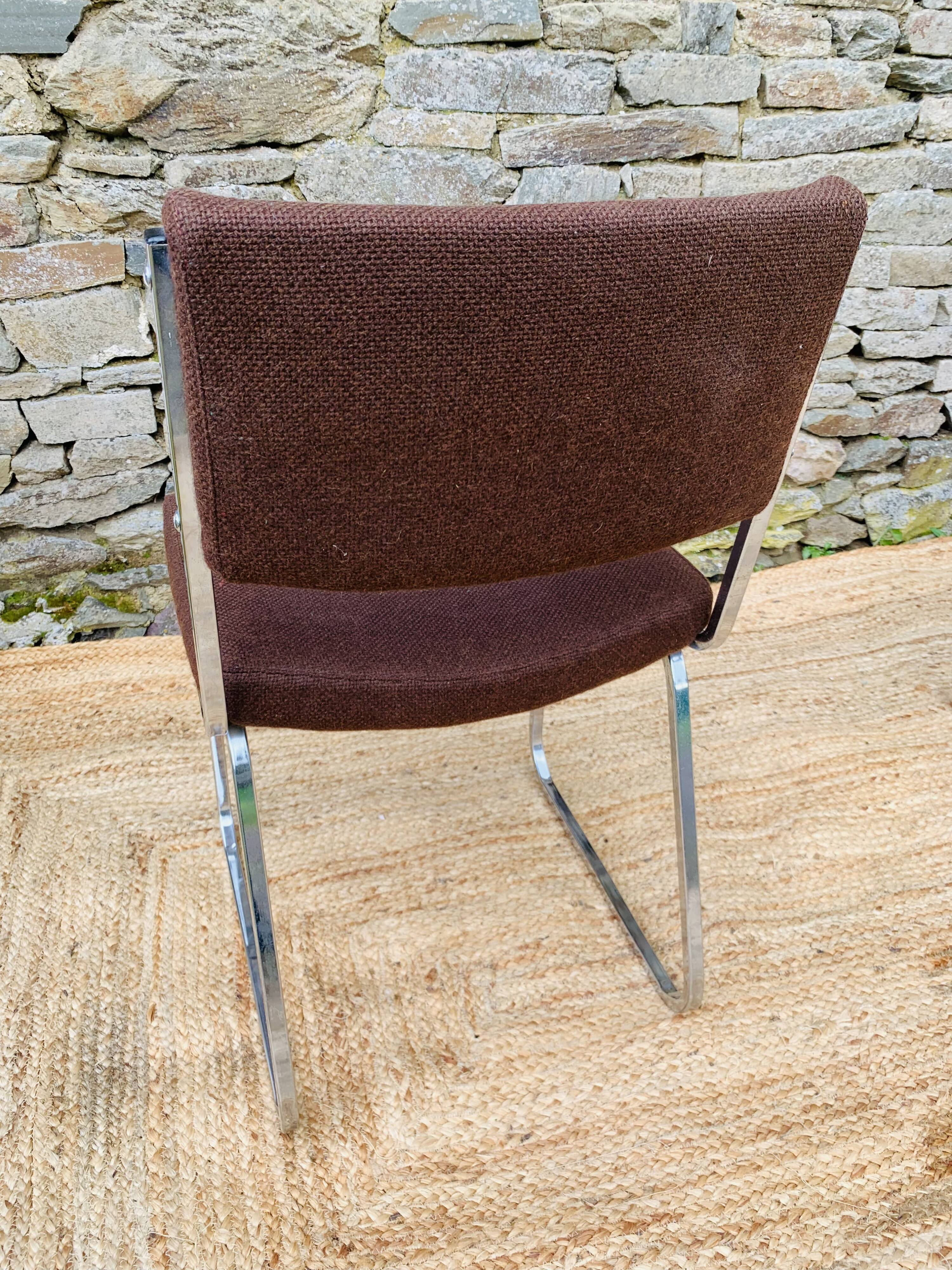 Set of 4 vintage chairs