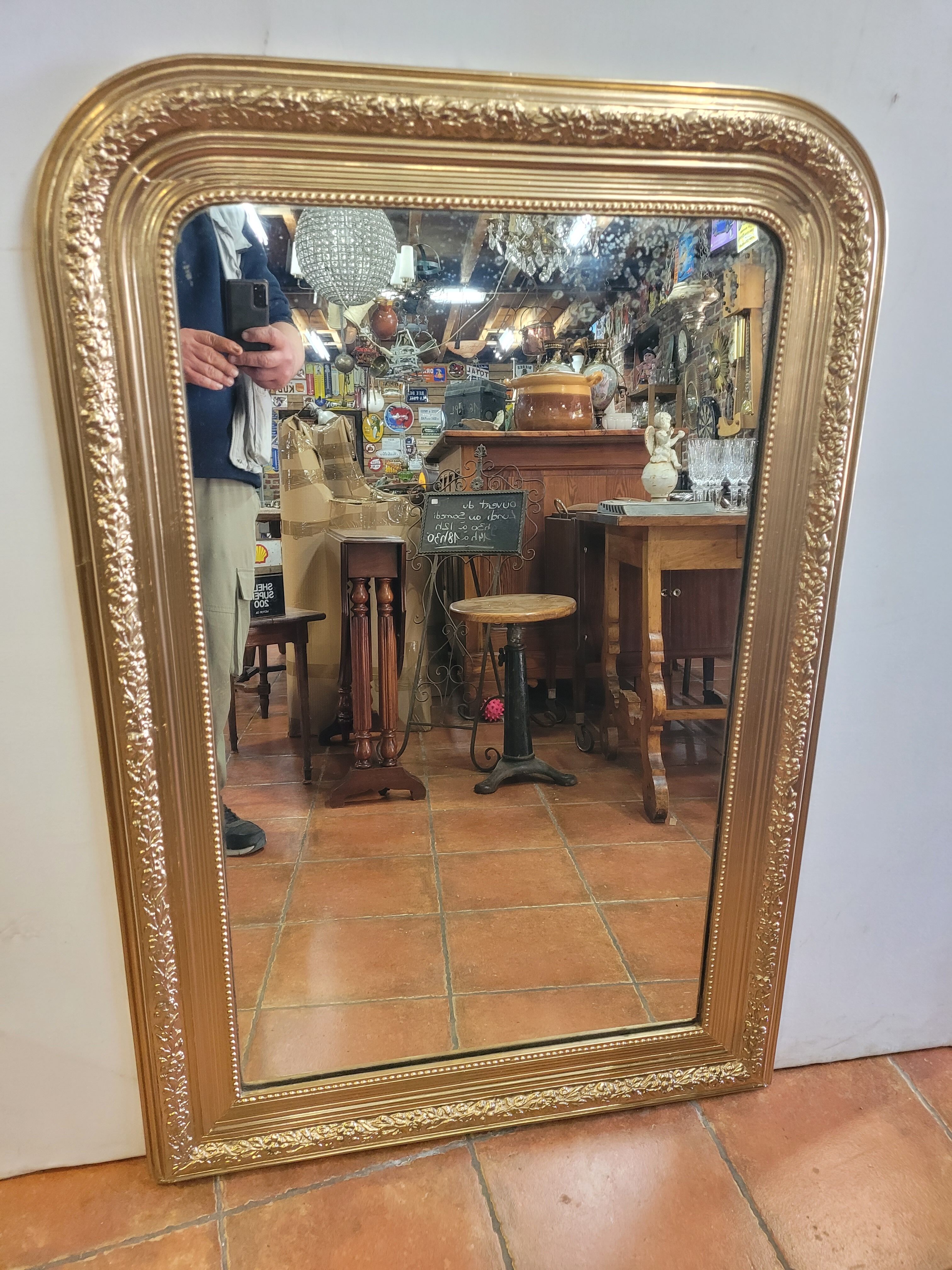 Miroir Louis Philippe doré ancien 119x81cms