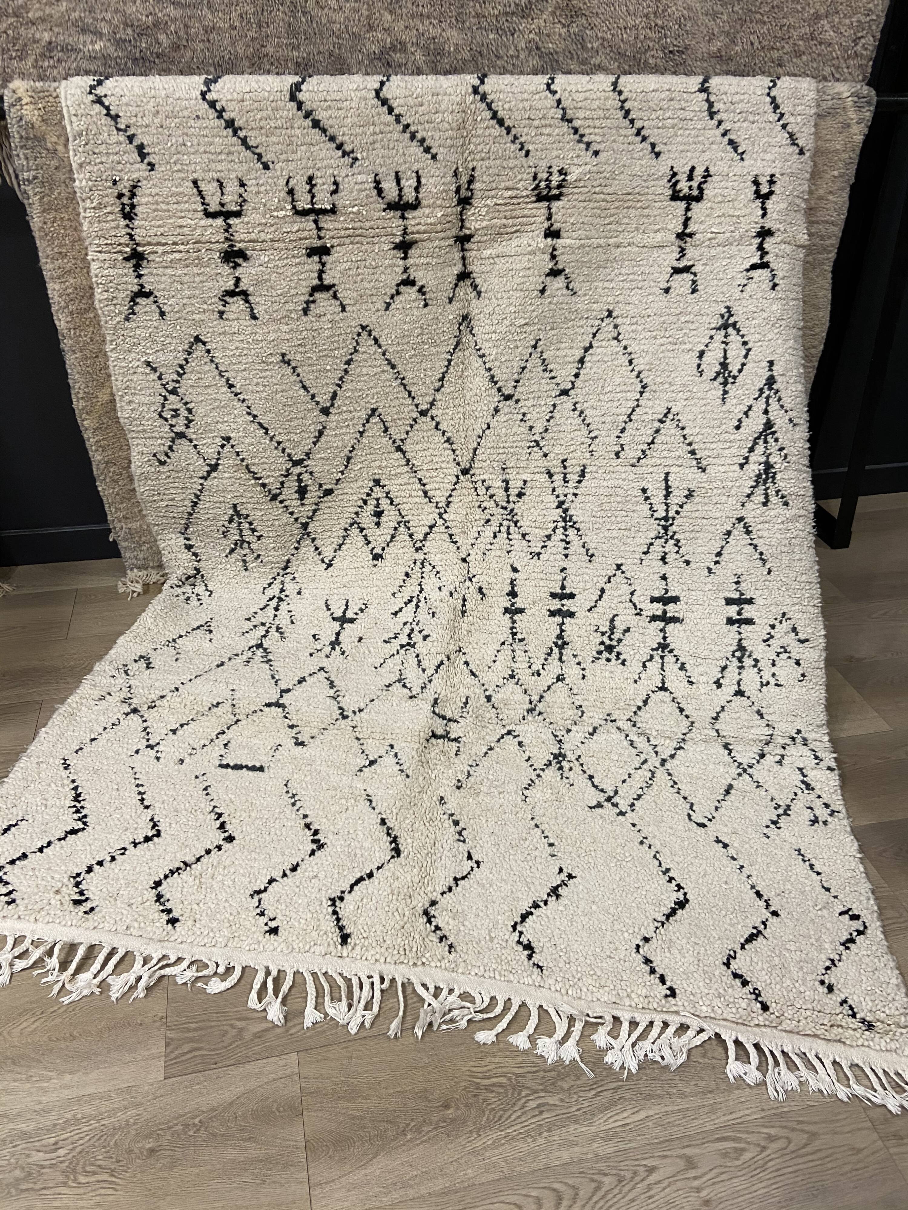 Berber carpet azilal