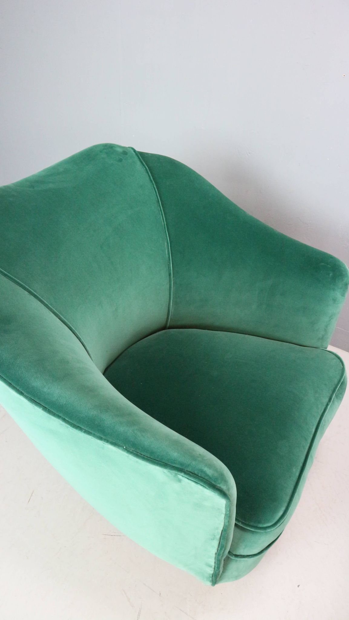 Pair of velvet armchairs Gio Ponti style