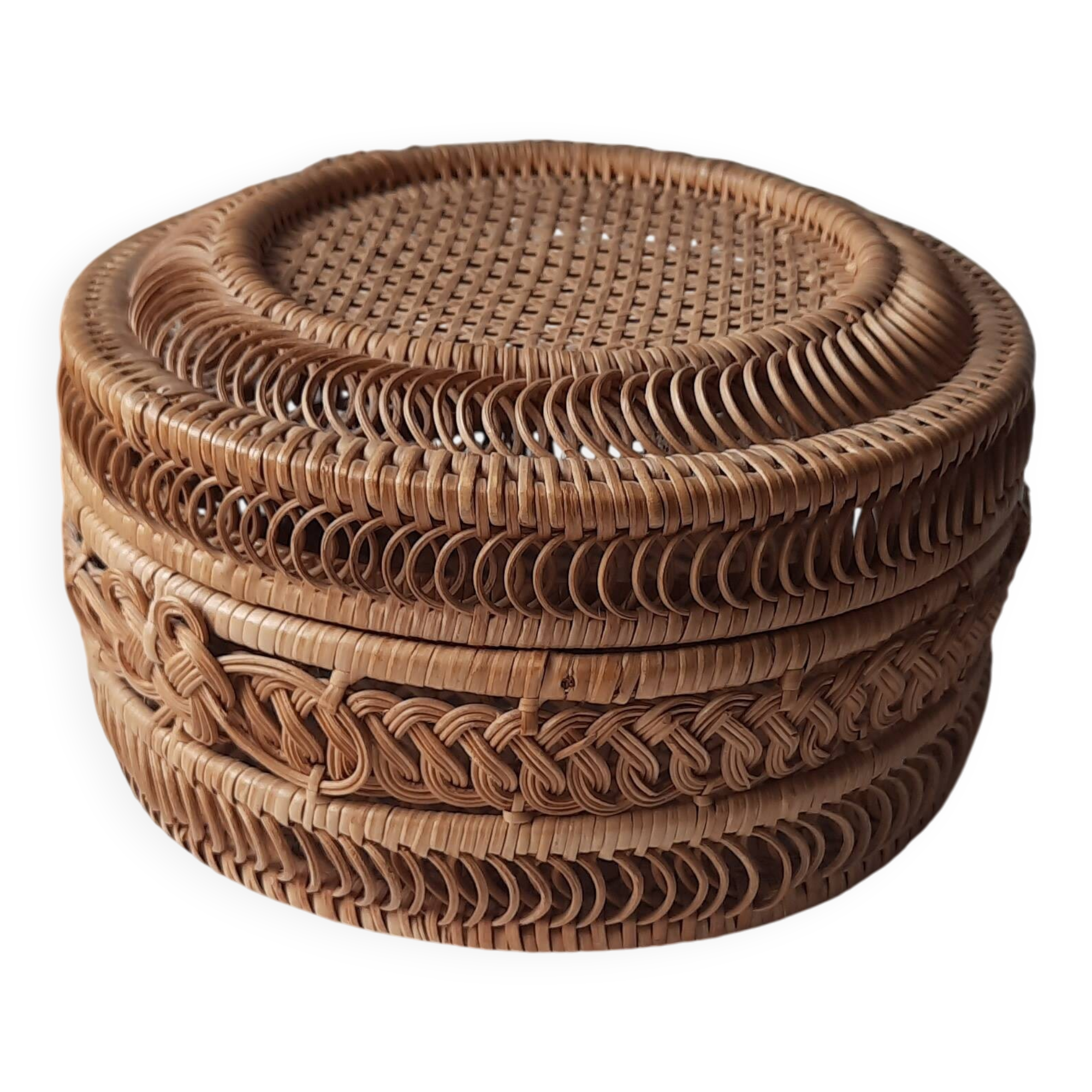 Panier ancien en osier tressé