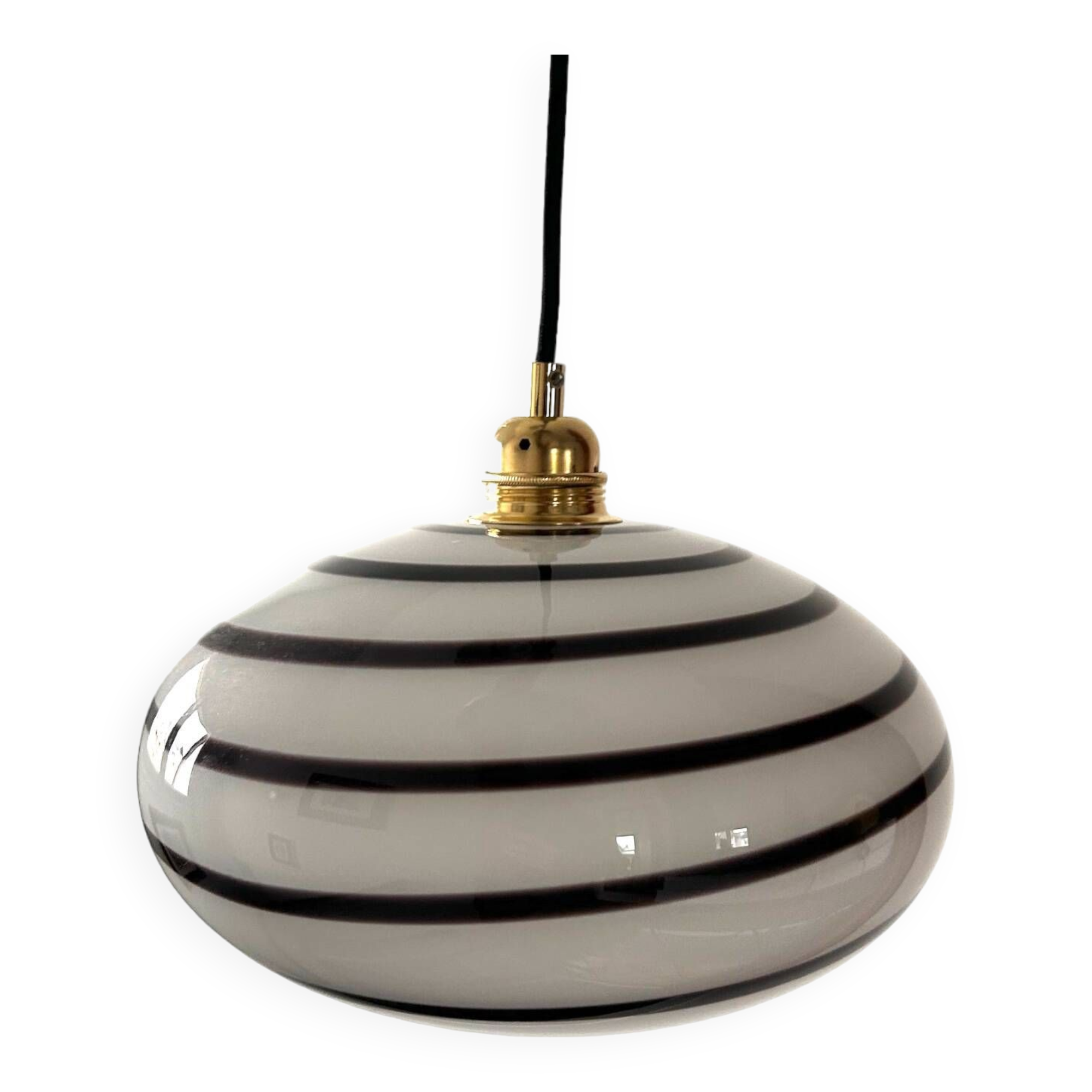 Spiral glass pendant light