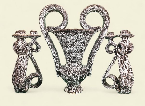 Vase ''Canthare'' fat lava, Marius Giuge, Vallauris, 1960