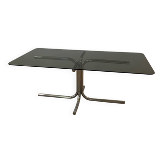 Table basse rectangle en chrome et verre fumé, pieds tubulaires étoile