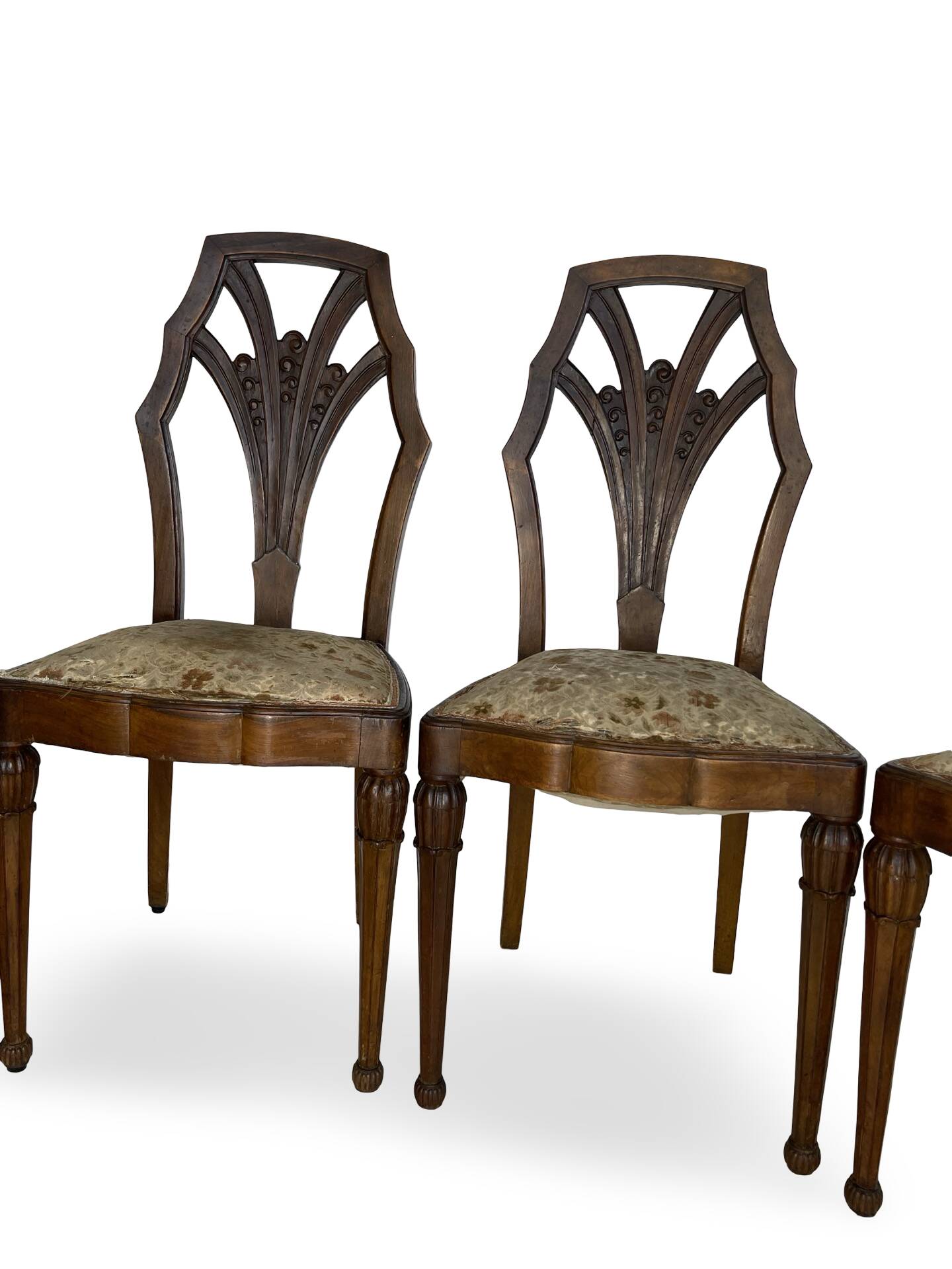 Ensemble de 6 chaises de salle à manger en noyer sculpté Art Déco, années 1920/1930
