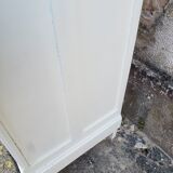 Authentic Parisian off-white wardrobe