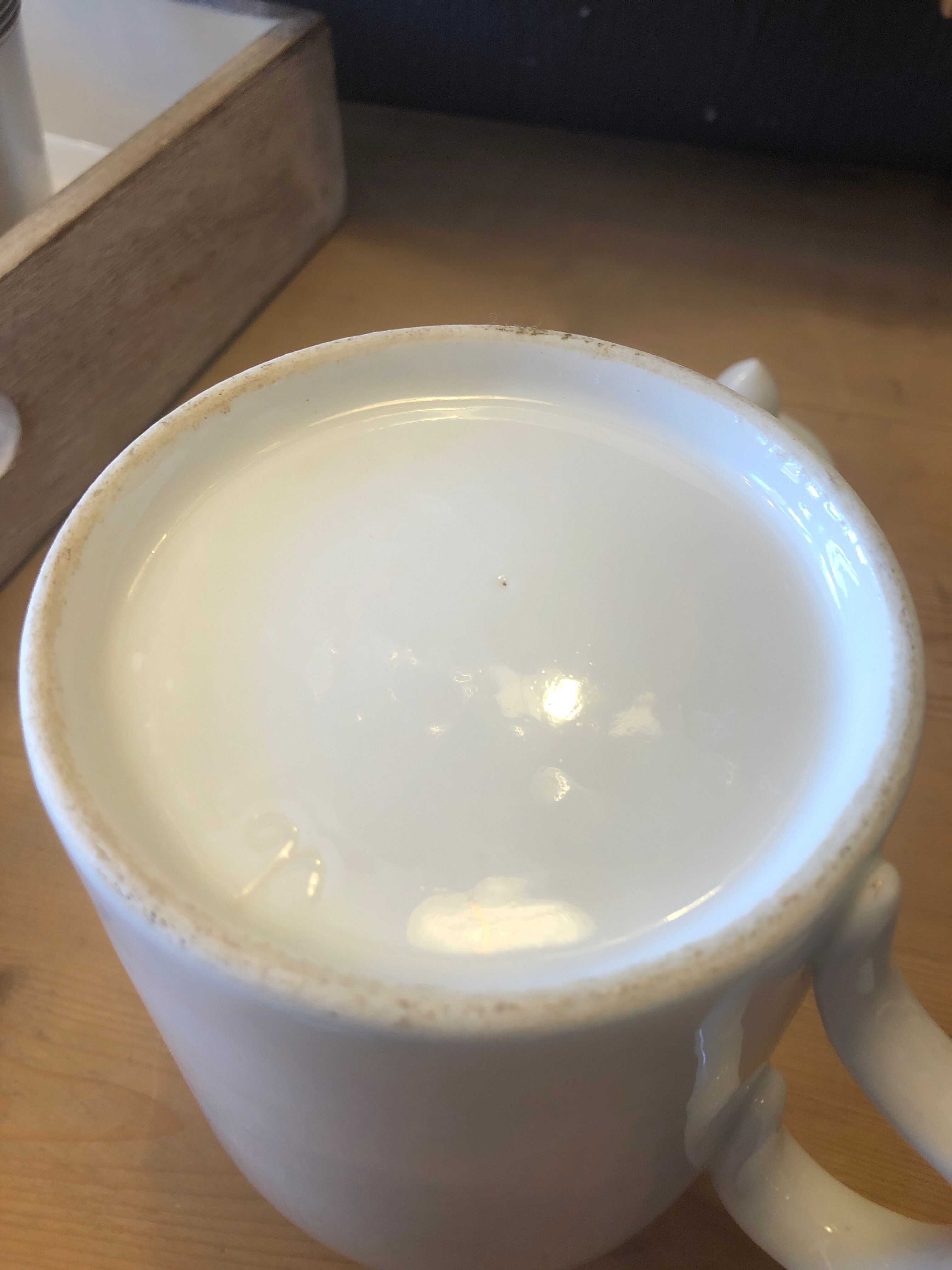 Blznche porcelain teapot