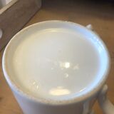 Blznche porcelain teapot