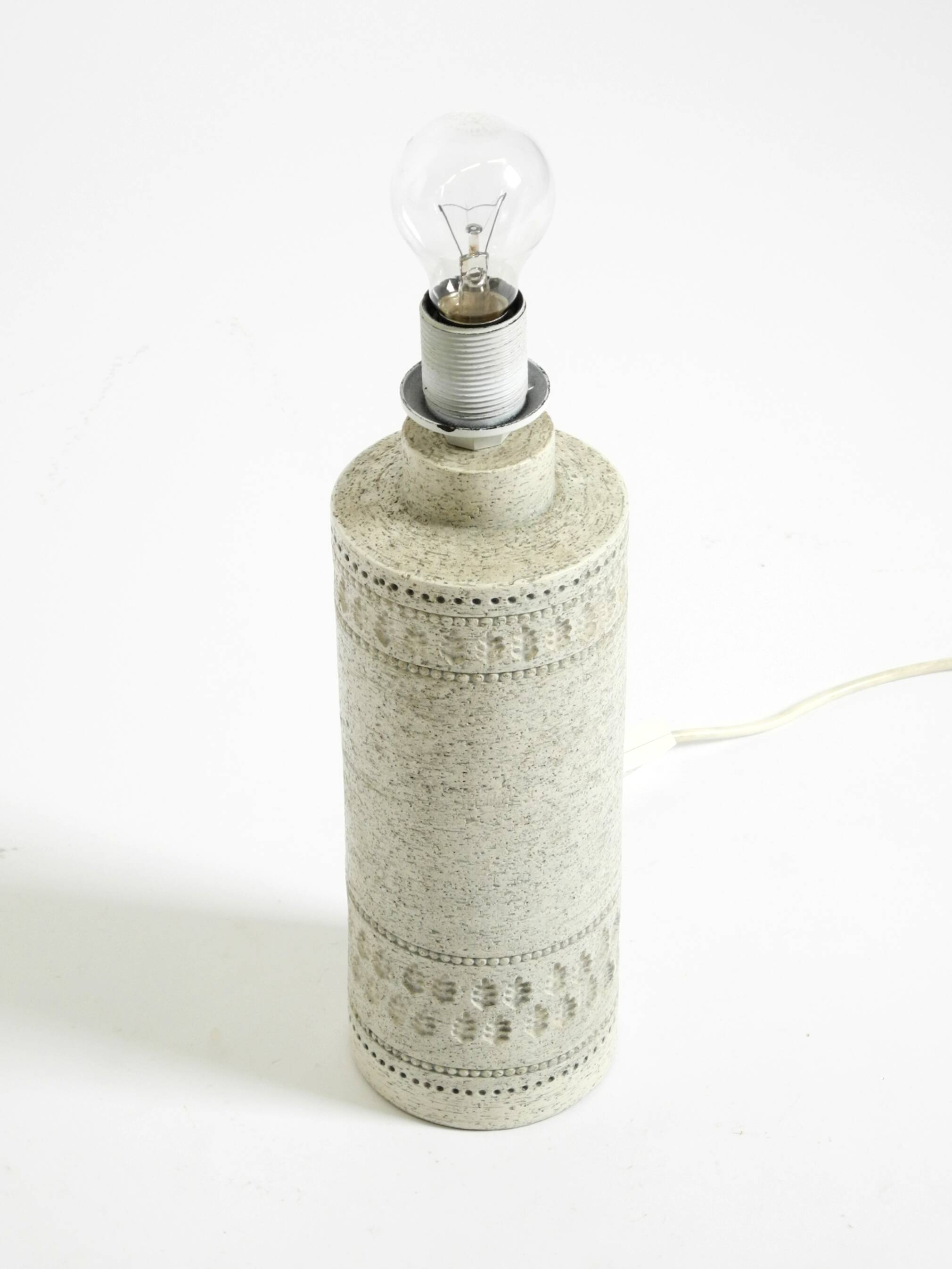 1960s white Rimini ceramic table lamp by Aldo Londi for Bitossi Italy