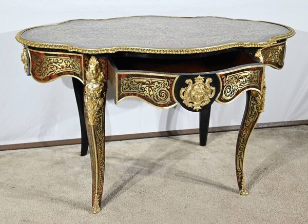 Table d’Apparat en Poirier Noirci, époque Napoléon III – Milieu XIXe