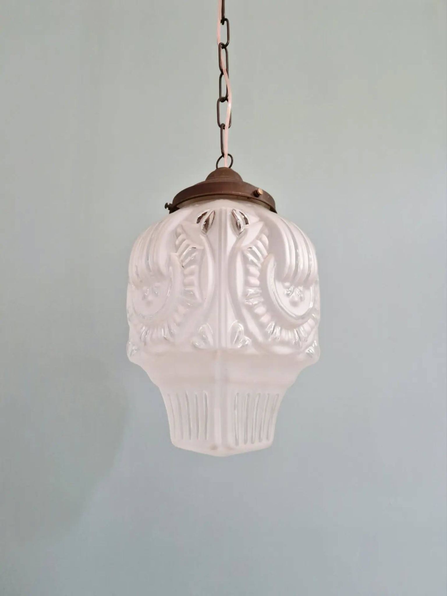 Art Deco pendant light in frosted transparent glass, 1920-30.