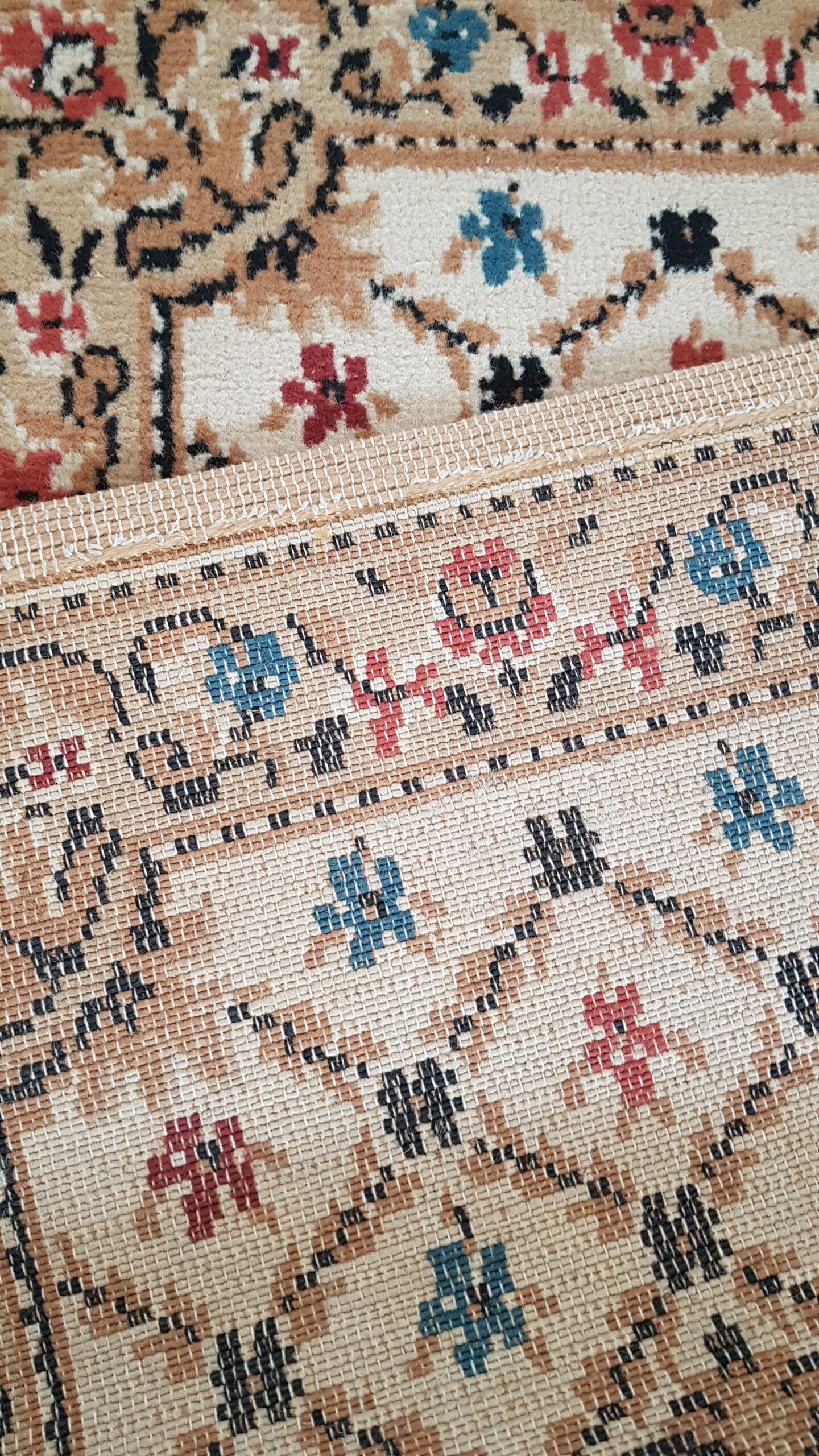 Persian rug  59x107cm