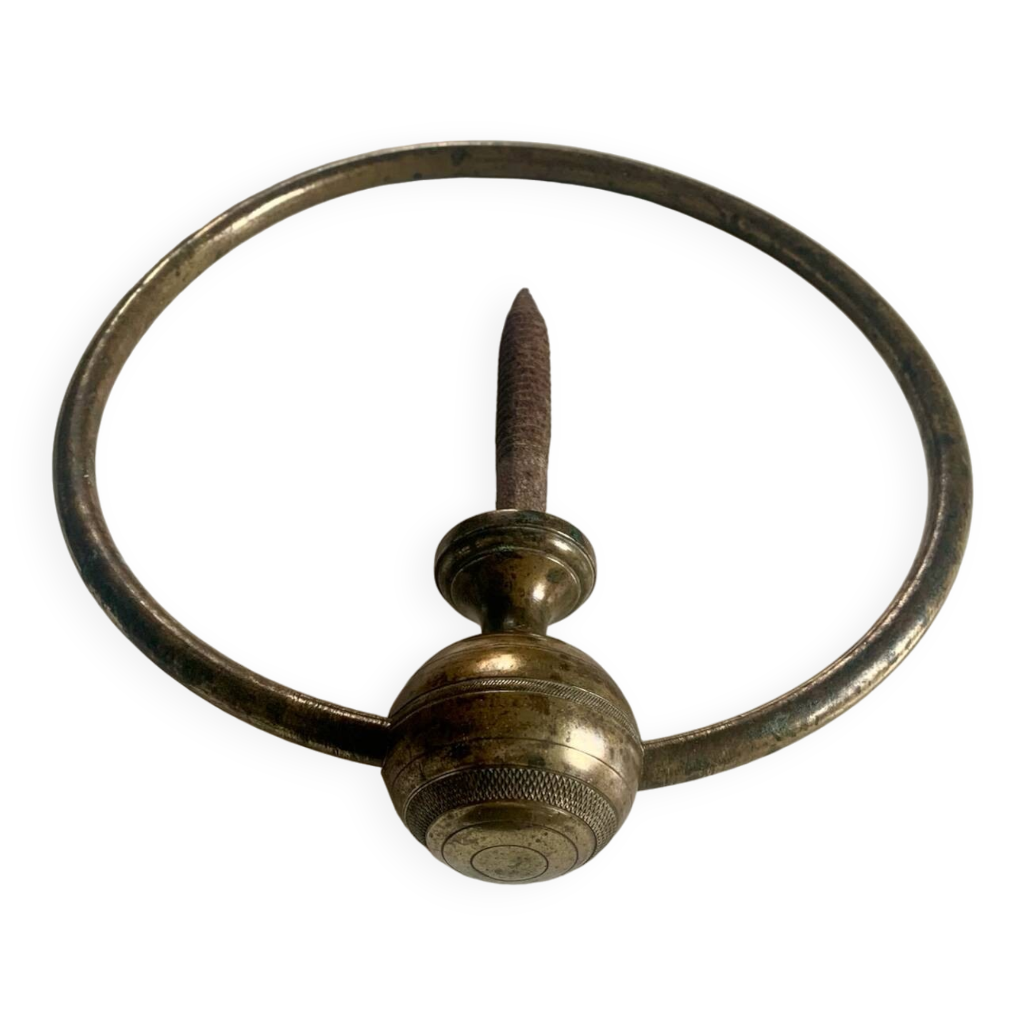 Very large knocker ring