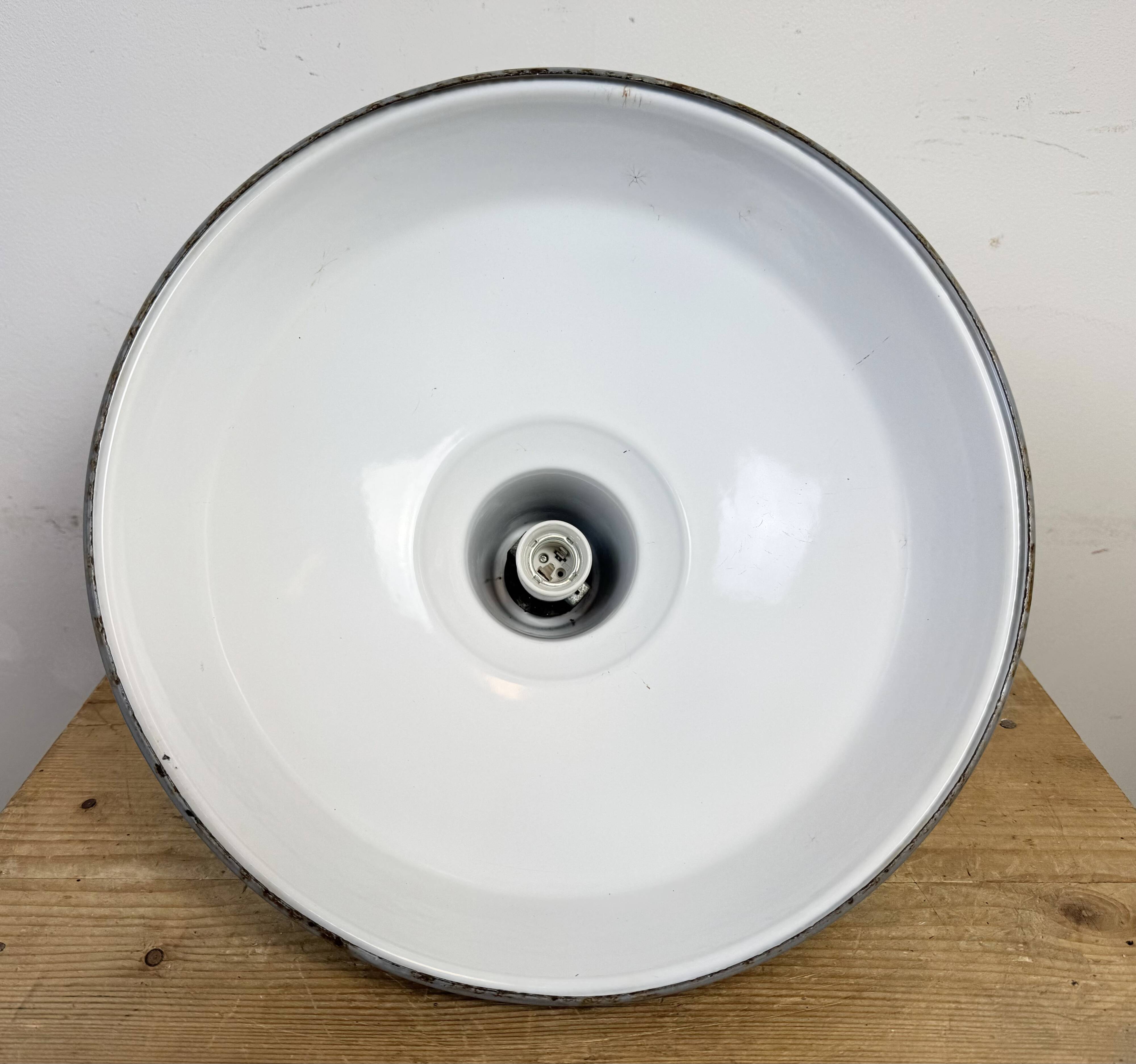 Industrial British Grey Enamel Factory Pendant Lamp, 1960s