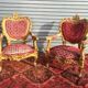 paire de fauteuils d'apparat en bois doré