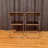 Une paire de chaises pliantes modernistes, années 1970