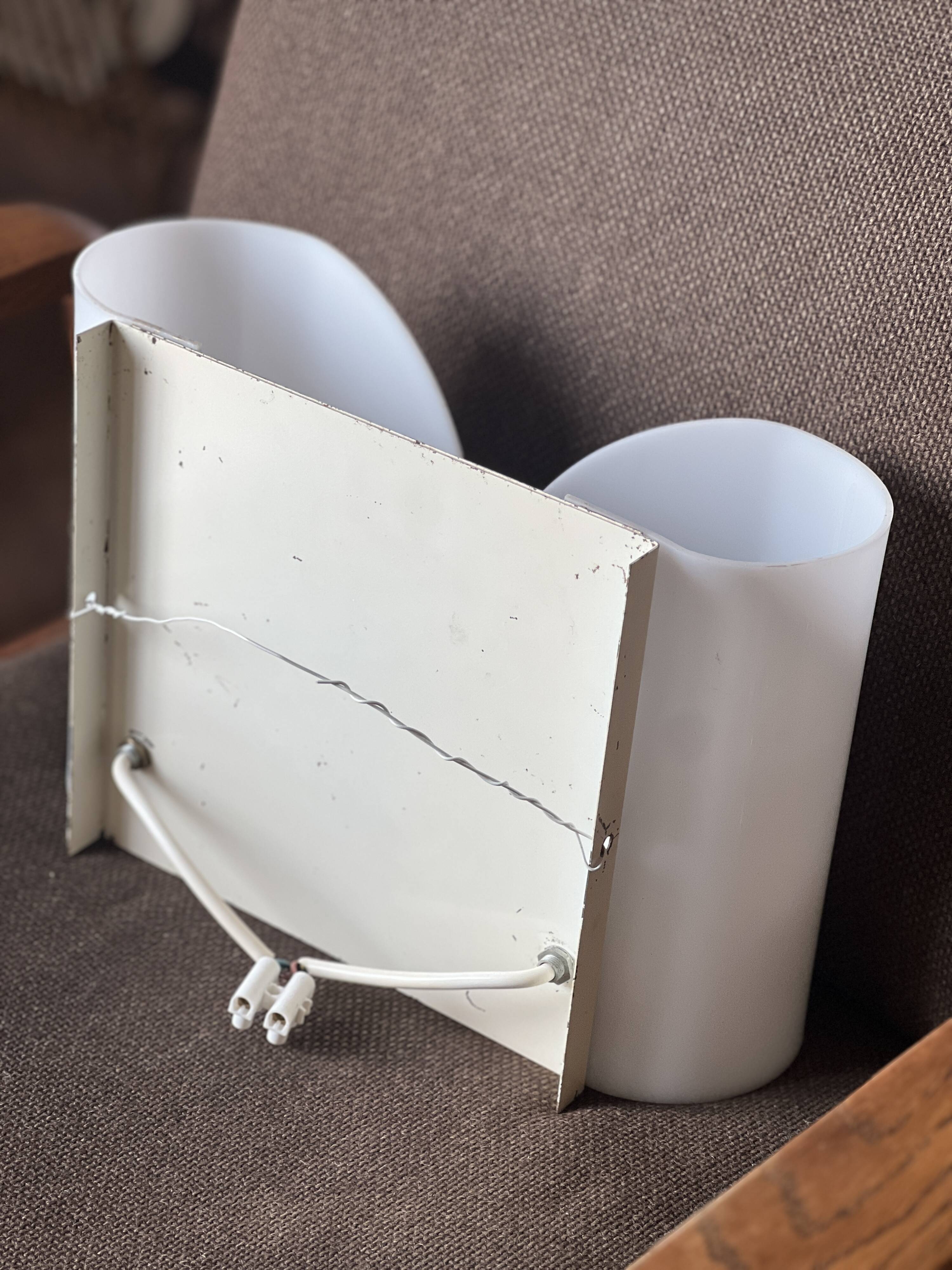 White Foglio Wall Light