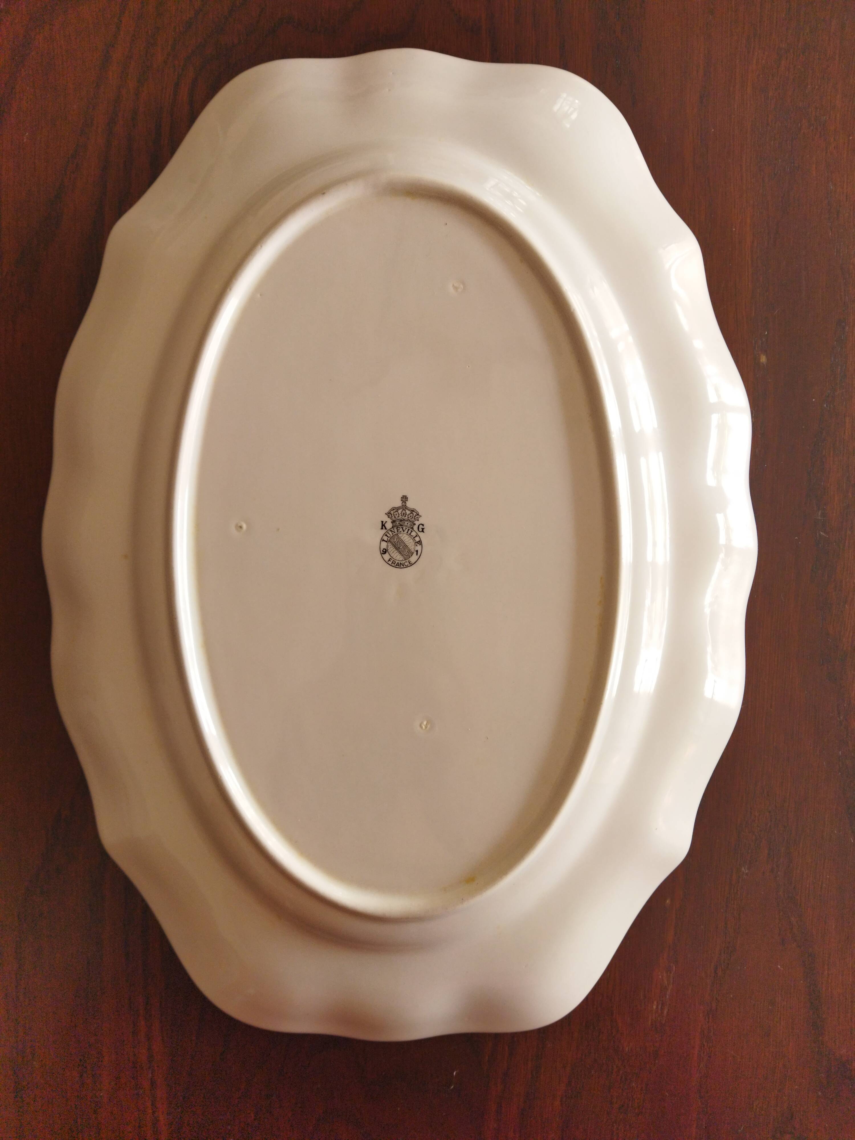 Oval dish, fine street lamp, KG Lunéville