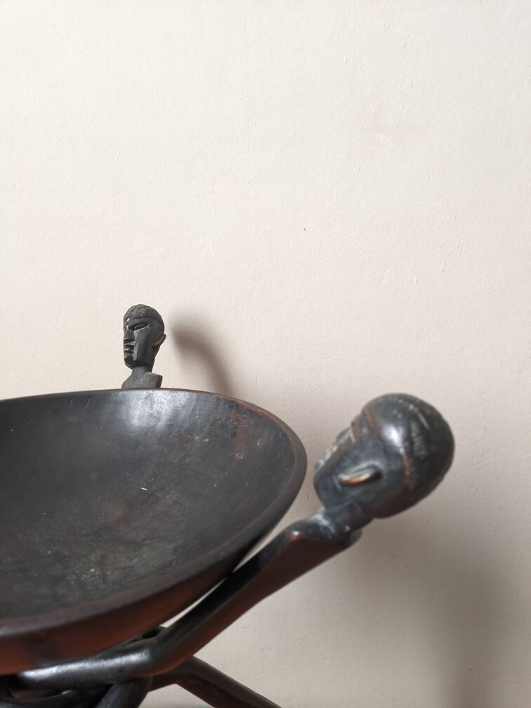 Tripod pocket emptier handcrafted African art ethnic tribal decoration