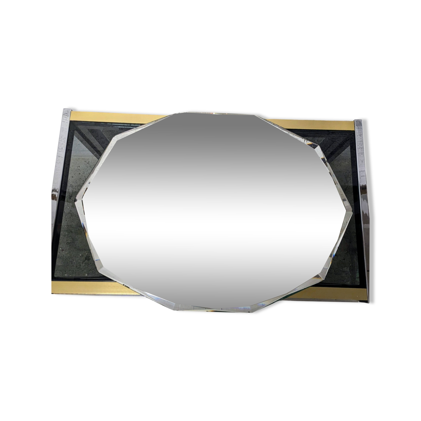 Decagonal beveled mirror