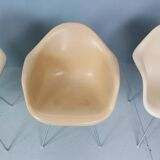 Charles & Ray Eames Set of 4 Off white "H-Base" Chairs for Herman Miller, 1960