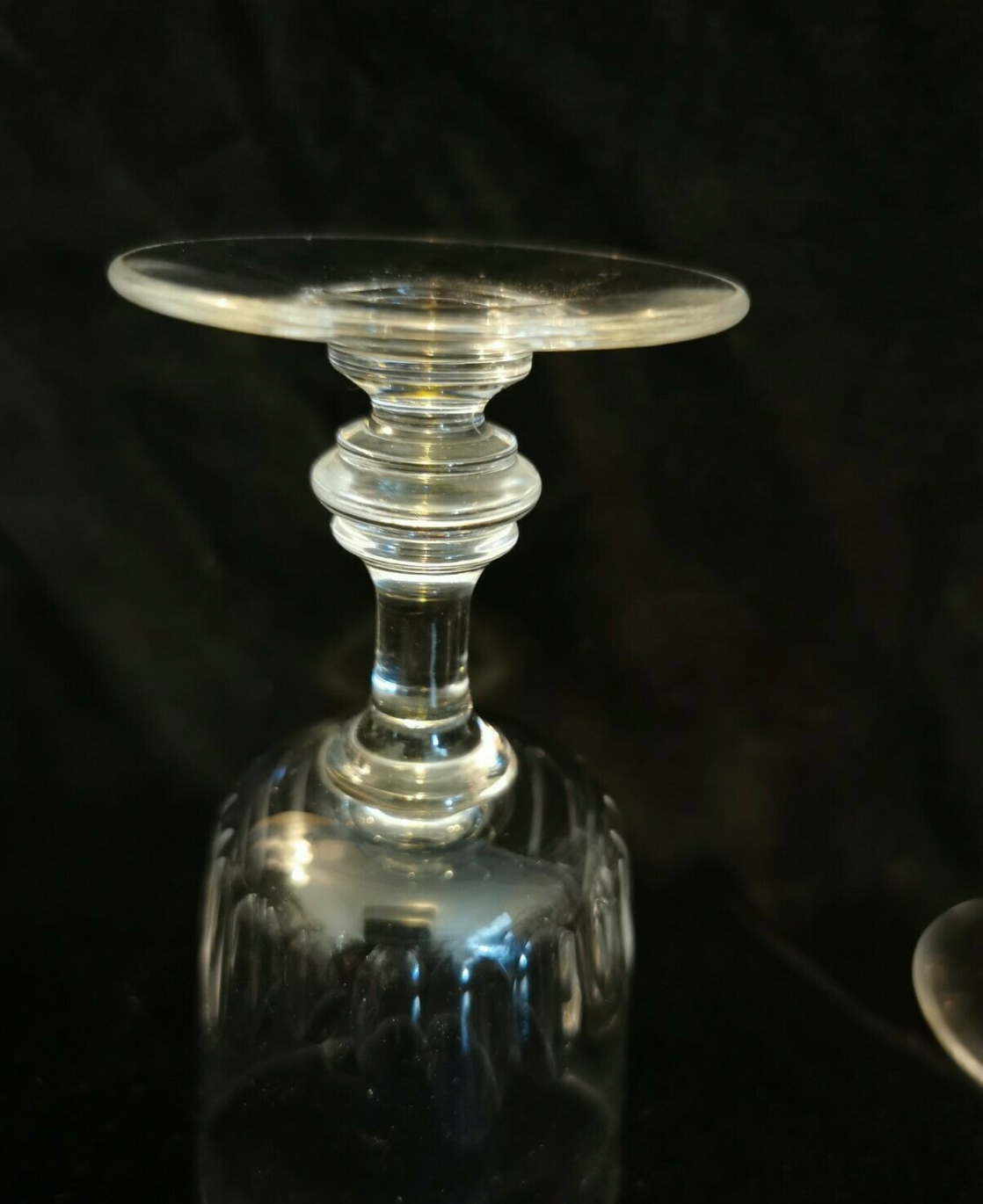 Lots of six crystal glasses