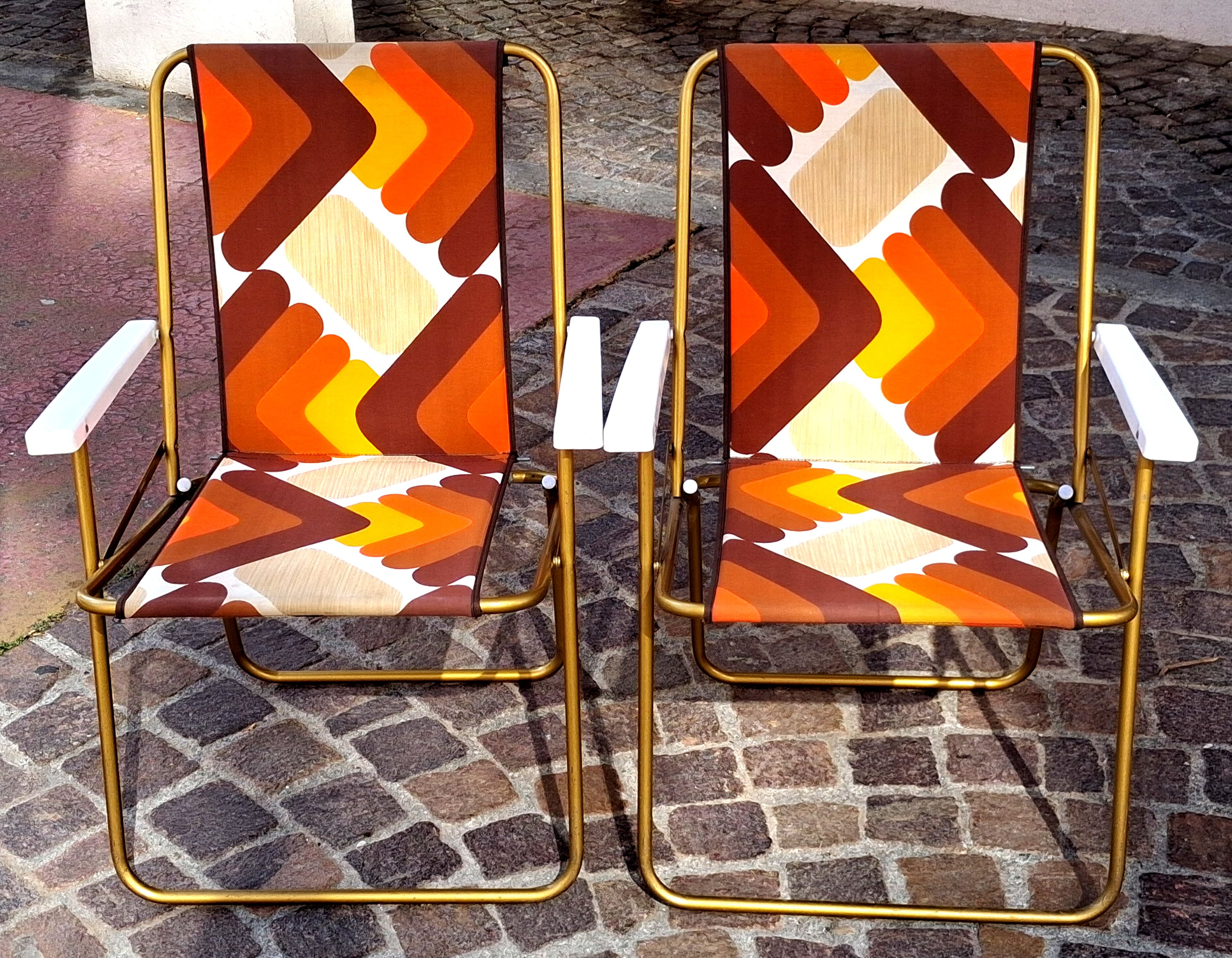 Pair of folding camping chairs, vintage seventies fabric, Lafuma