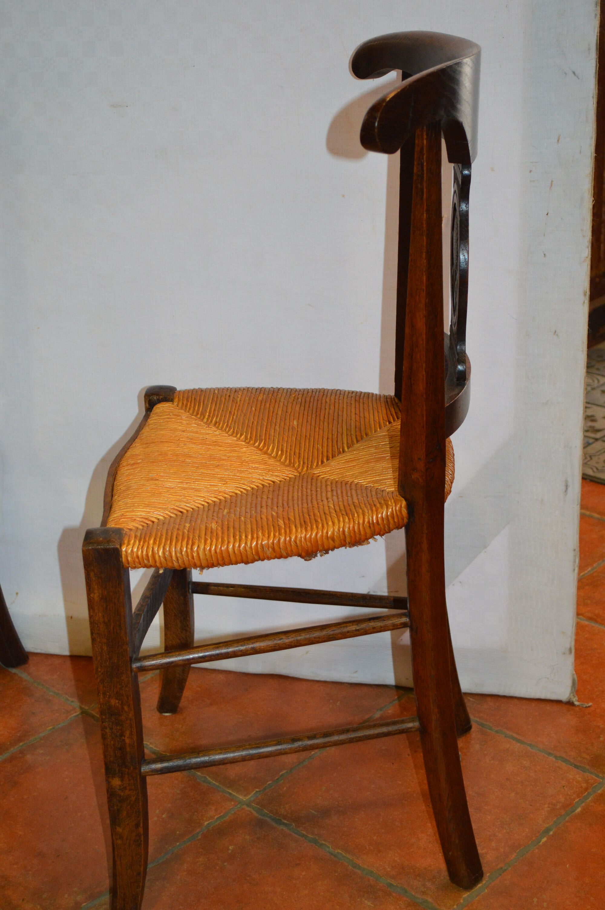 Suite of 4 chairs rustic oak