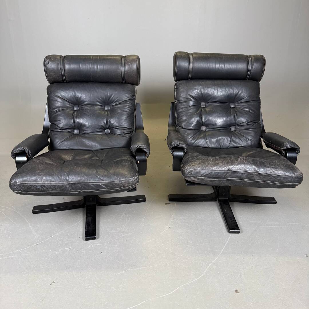 Vintage Pair of Spinning (Swivel) Armchairs — Second Half of the 20th
