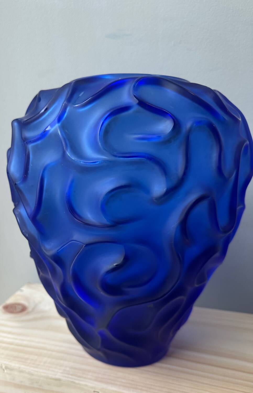 Blue frosted crystal vase Cristallerie de haute Bretagne France