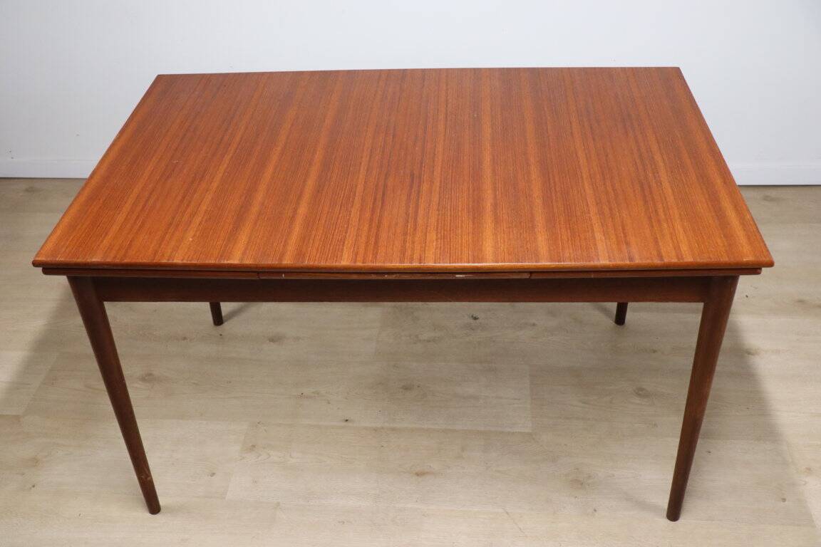 Scandinavian extendable teak dining table, 1960
