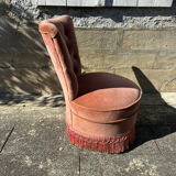 Buttoned boudoir armchair, dressing table, vintage in pink velvet.