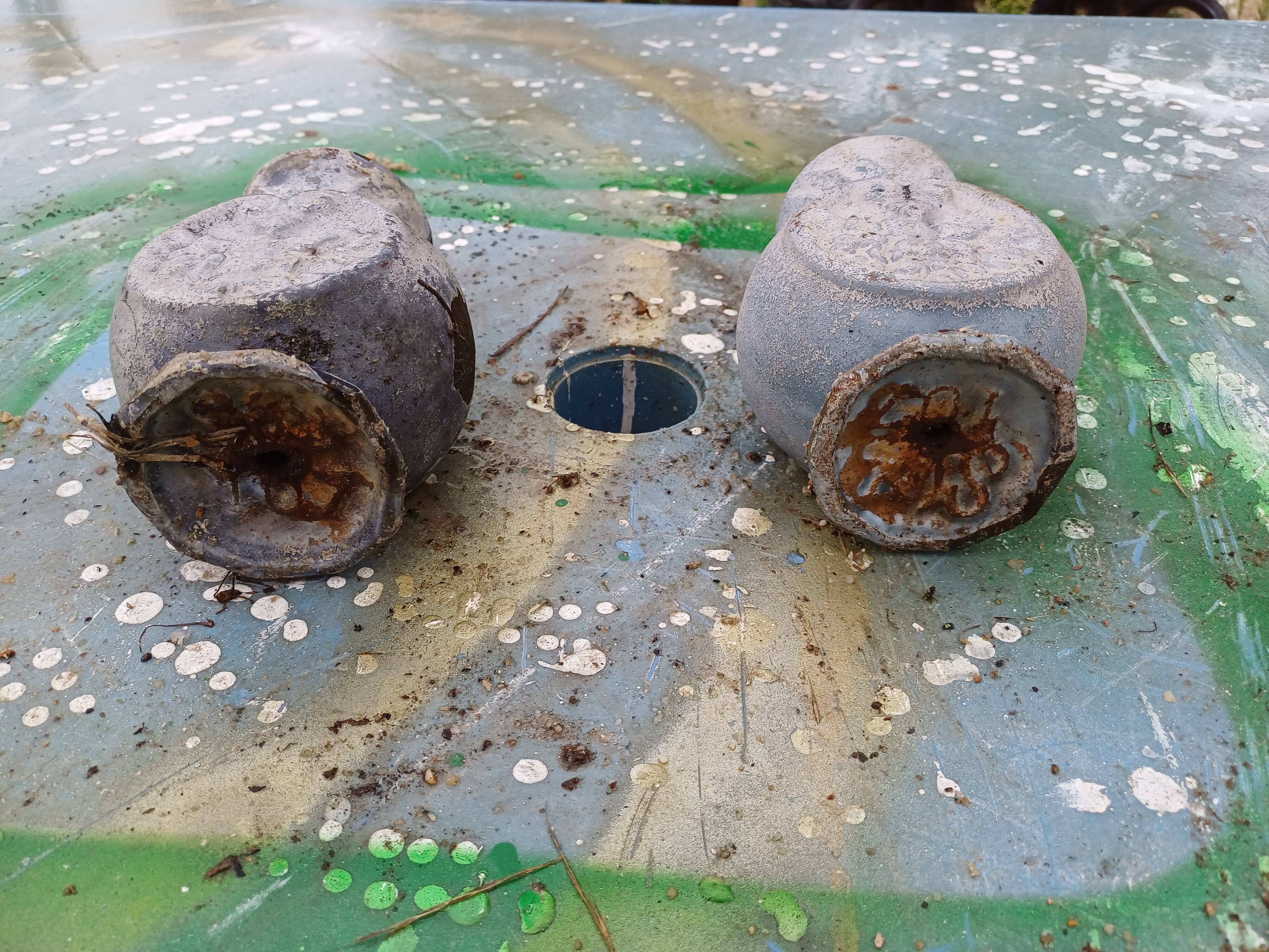 Pair of Cast Iron Vases 1900 from Charleville-Mézières