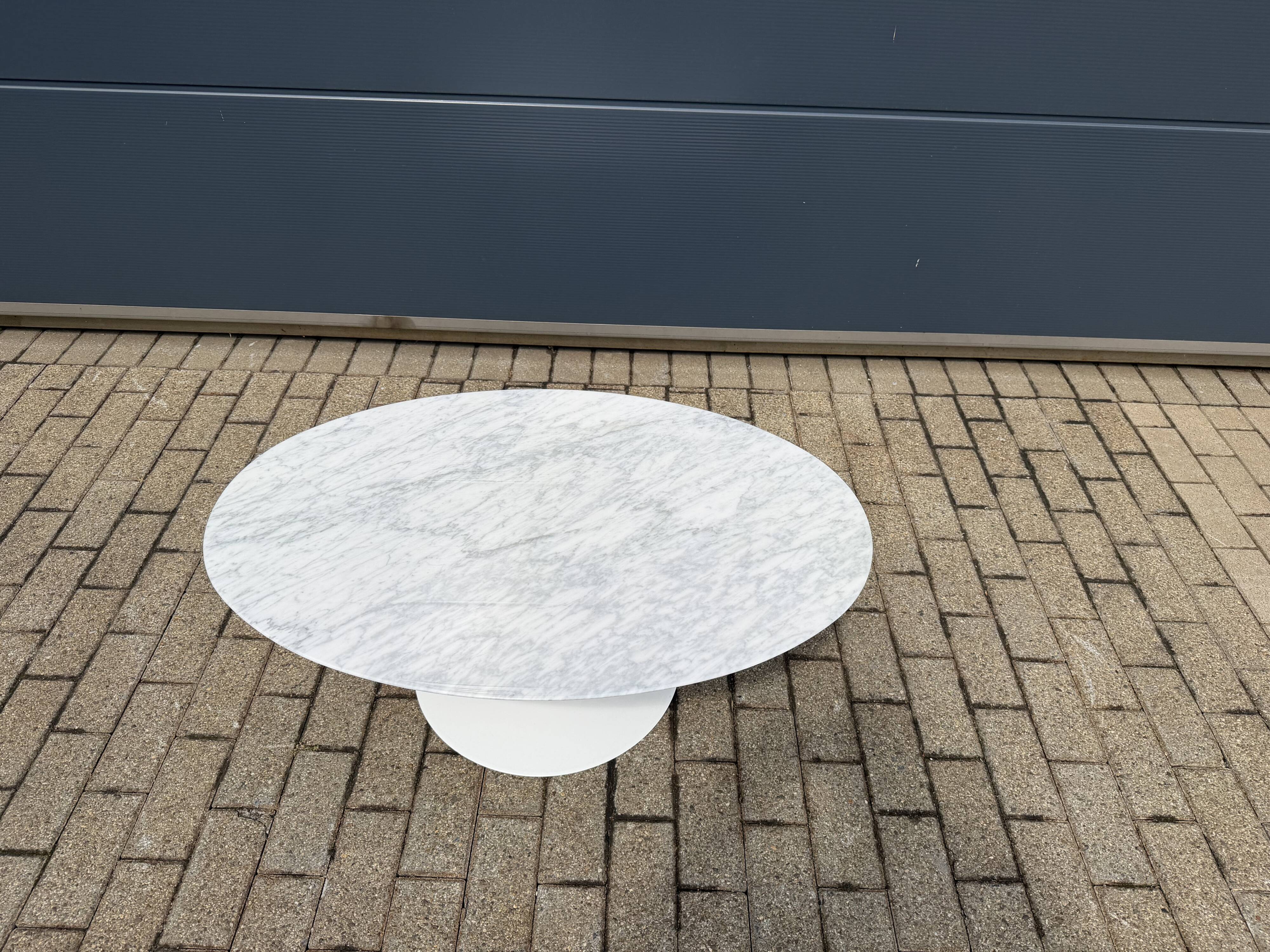 Original Knoll Tulip Oval Coffee Table Eero Saarinen Statuarietto 107x70