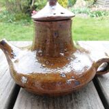 Sandstone teapot