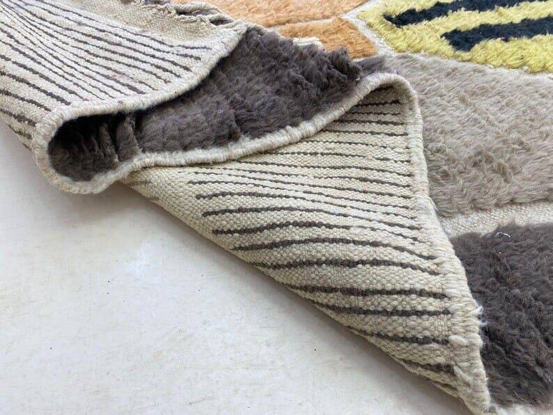 Traditional handmade pure wool rug, size 150 x 250 cm