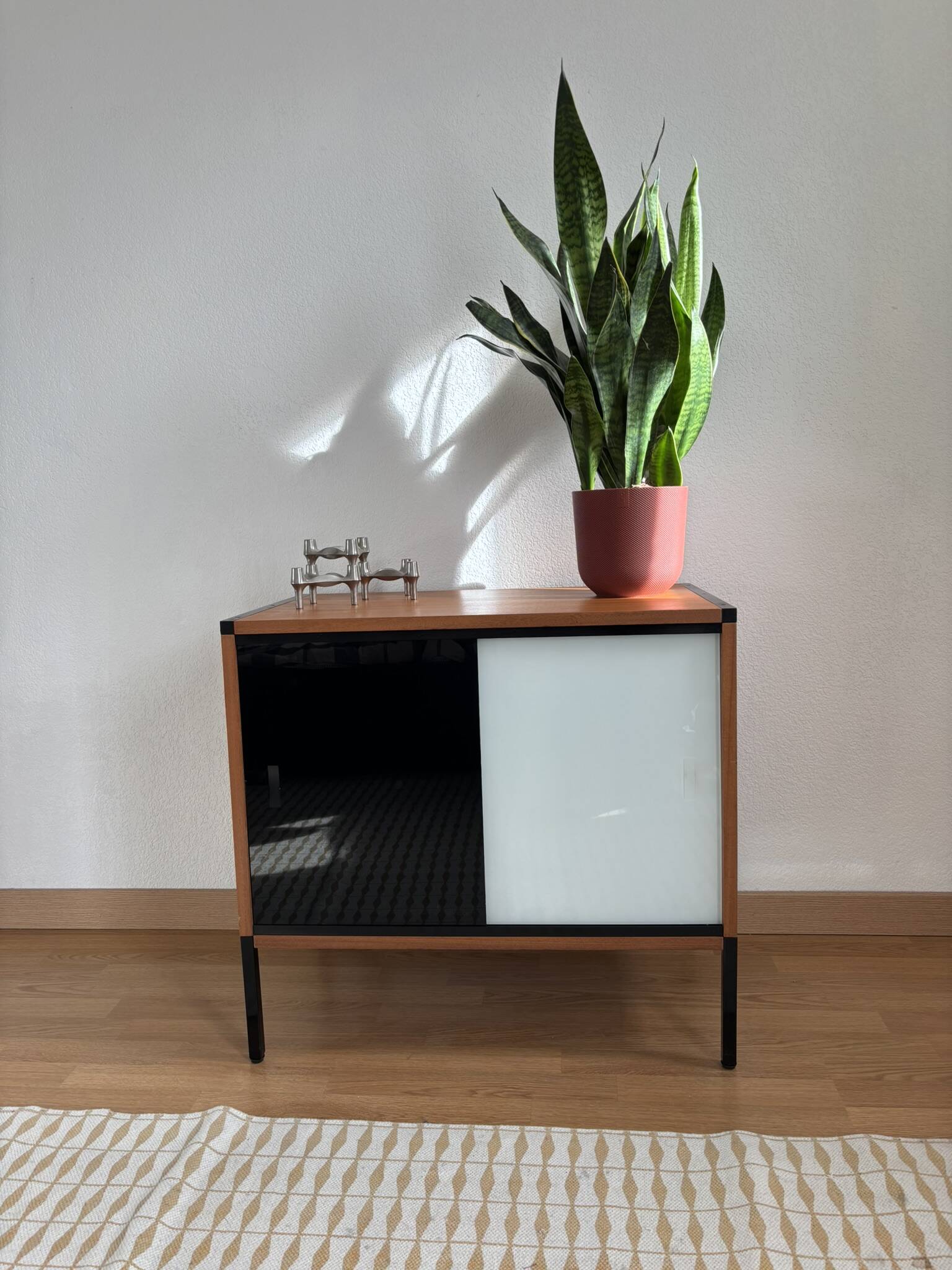 ARP MINVIELLE furniture