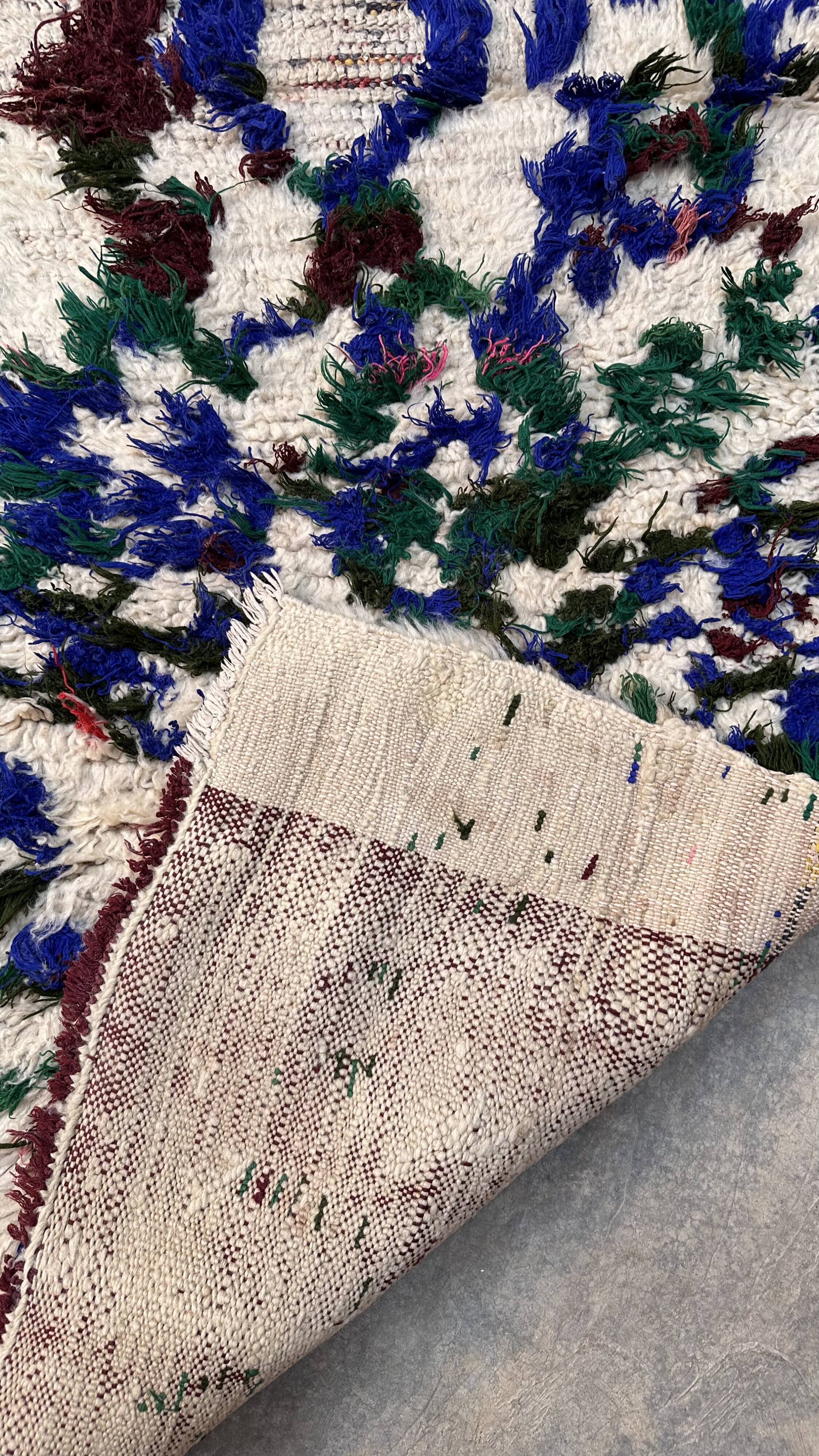 Azilal white and blue Berber rug - 165 x 73 cm