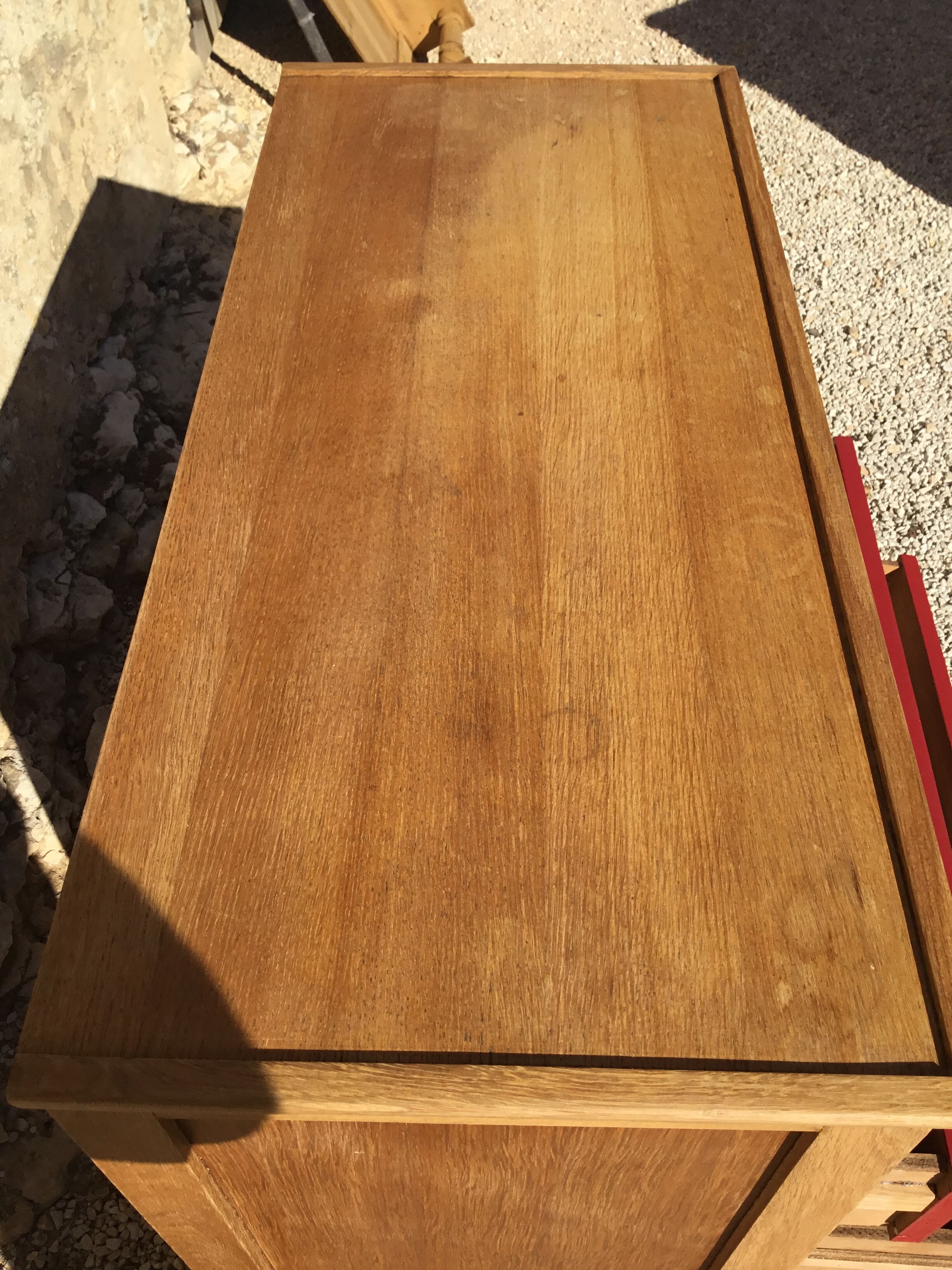 Vintage chest of drawers 1950s/60s in oak drawers patinated red