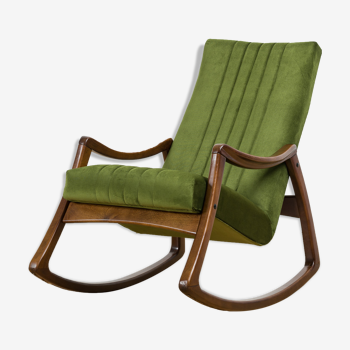 Chaise berçante de ton 70's