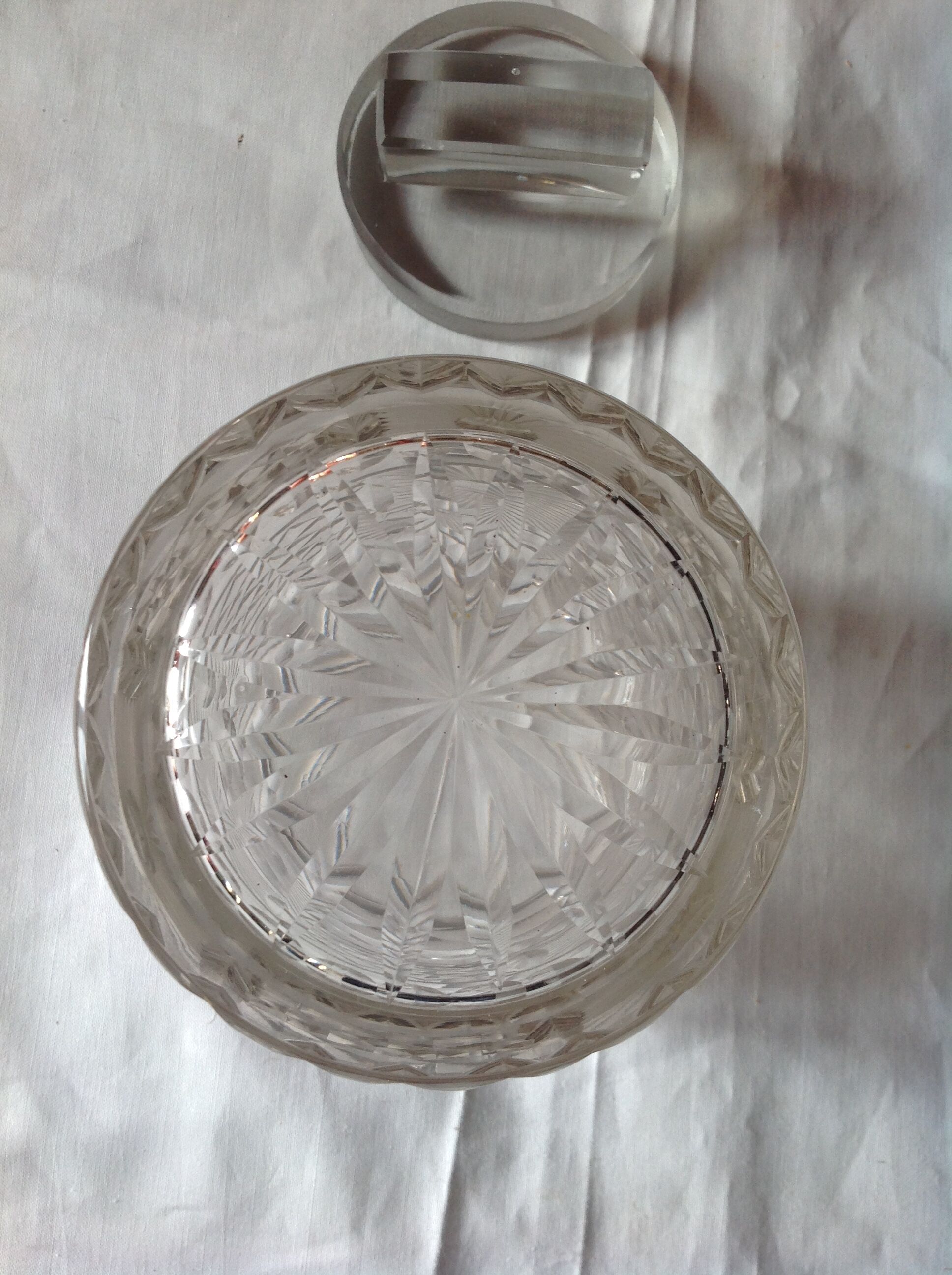 Pot with cut glass lid, 50.00.
