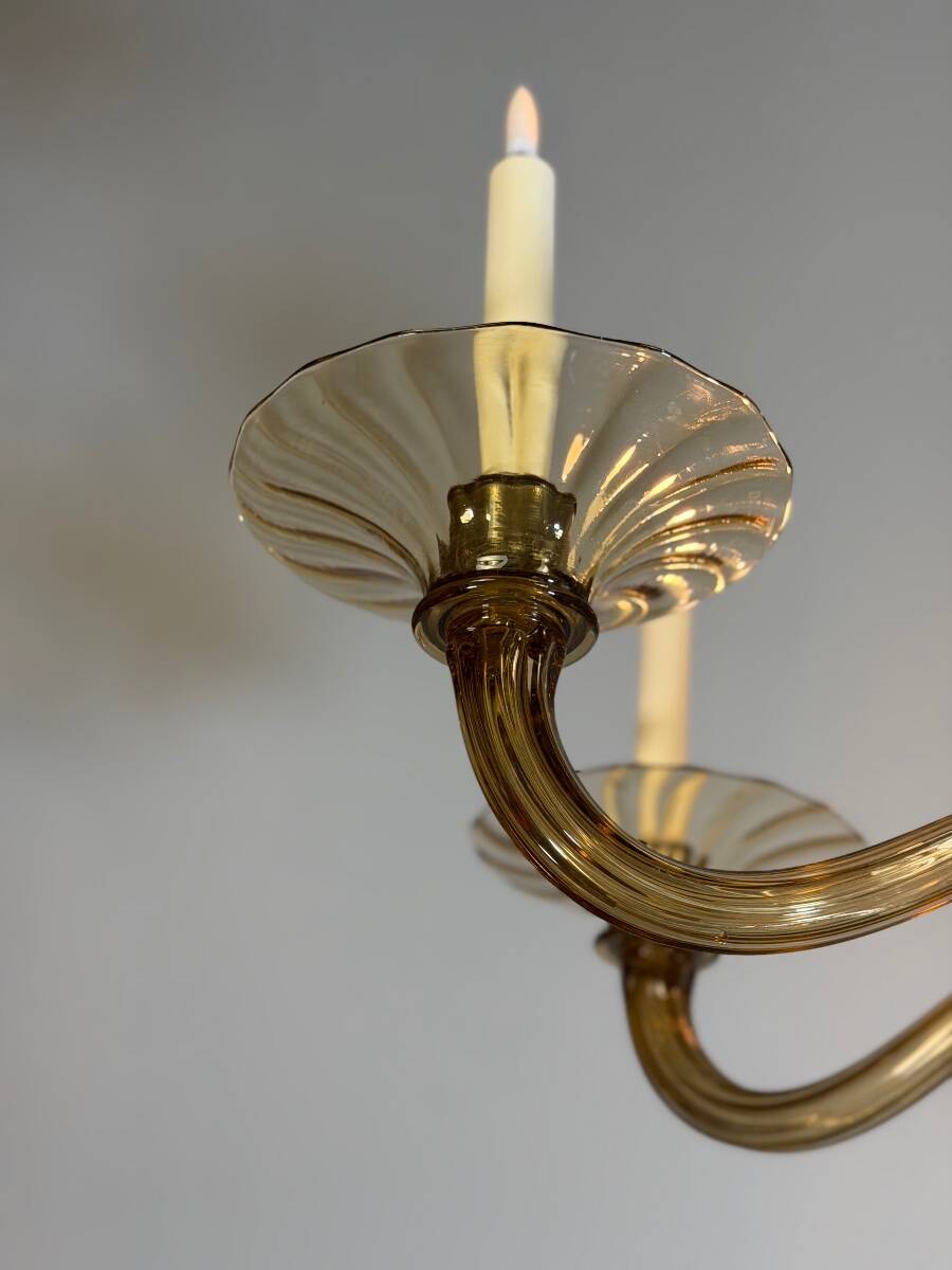 Venetian chandelier in gilded Murano glass by Venini circa 1920, 6 light arms.